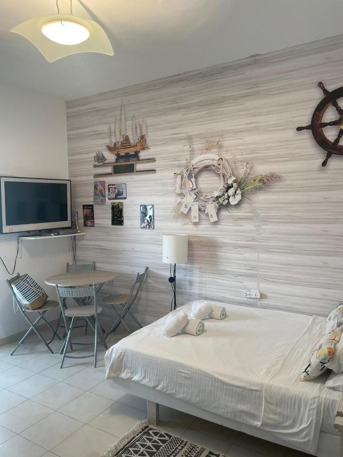 Shantell Boutique Apartments Нетанья Екстер'єр фото